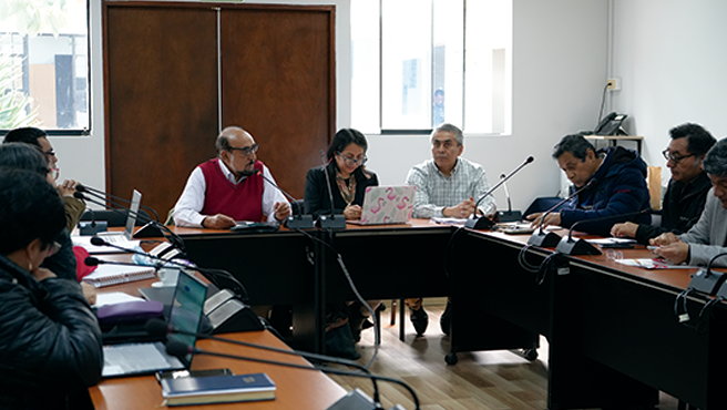 CNE dialoga sobre Gestión Educativa Descentralizada y su vinculación con los gobiernos locales