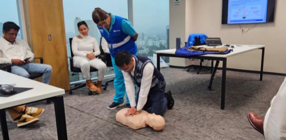 Más de 63 mil trabajadores asegurados de diversas empresas recibieron orientación en salud ocupacional en lo que va de 2024