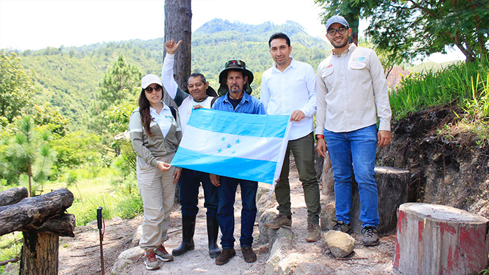Perú y Honduras clausuran con éxito el proyecto de alertas forestales, promovido por la APCI