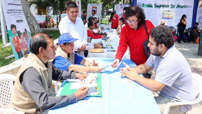 Acción cívica por el Día de la Familia