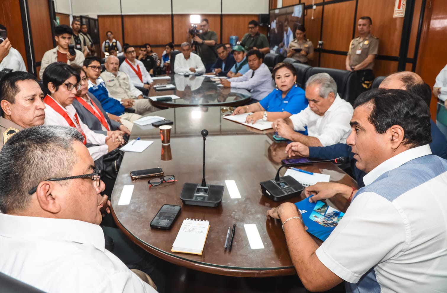 Gobernador en sesión del CORESEC: “se debe convocar a un consejo de estado porque necesitamos ser más drásticos con la delincuencia”