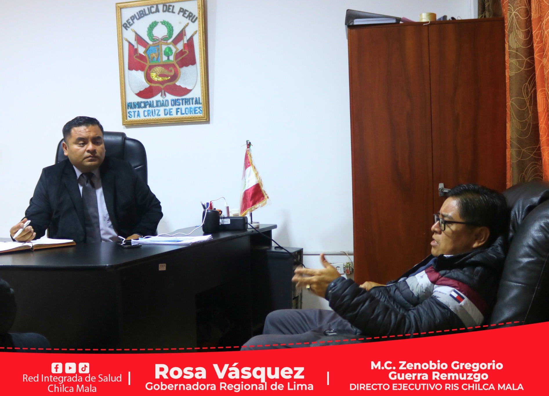 Director Ejecutivo se reúne con Alcalde de Santa Cruz de Flores