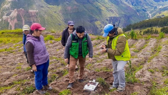 Gobierno indemniza a más de 100 mil productores agrarios por más de S/ 35 millones durante la campaña 2023 – 2024