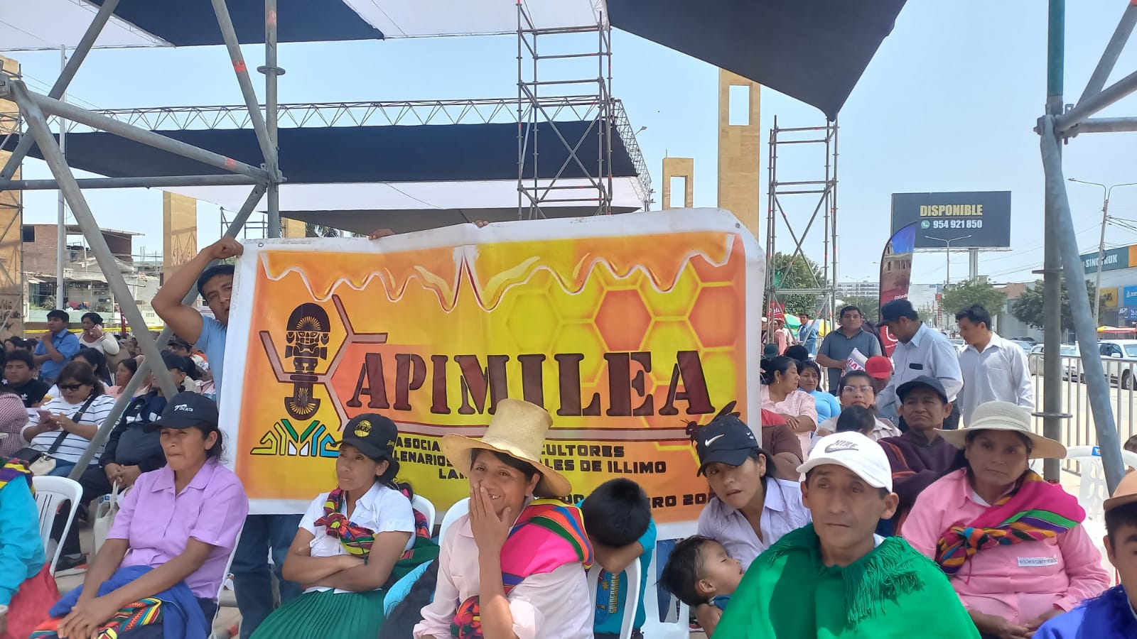 APIMILEA EN PROCOMPITE