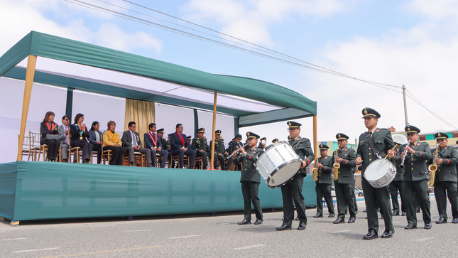 Honor y gloria al héroe de la PNP Alipio Ponce