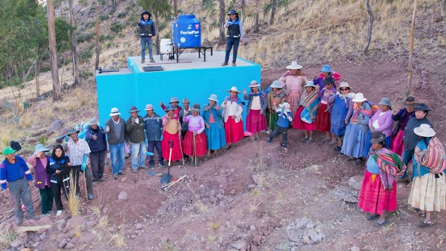 Área Técnica Municipal entrega kit de herramientas y realiza mantenimiento del sistema de agua en la JASS del centro poblado de Ichu