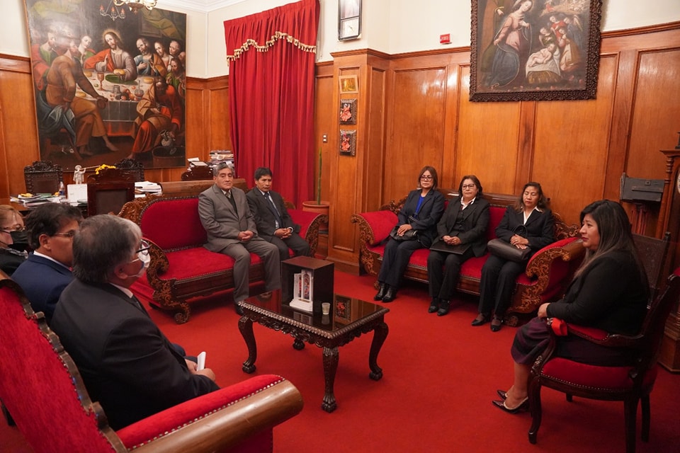 Presidenta de la Corte de Cusco recibió la visita protocolar de la flamante junta directiva del Sindicato de Trabajadores del Poder Judicial