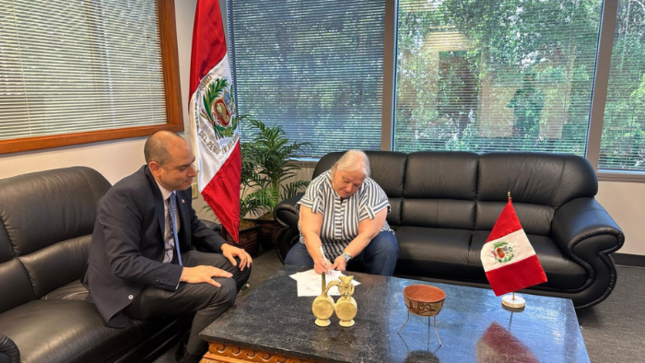 El Perú recupera piezas prehispánicas del Patrimonio Cultural de la Nación en Atlanta