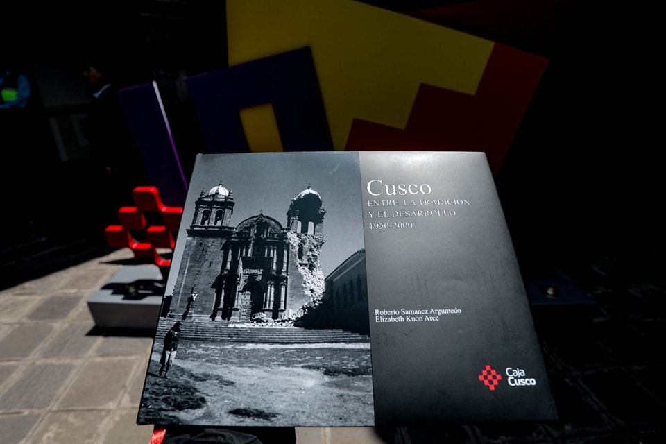 Presidenta de la Corte de Cusc asistió a la presentación del Libro "Cusco, entre la tradición y el desarrollo 1950-2000"