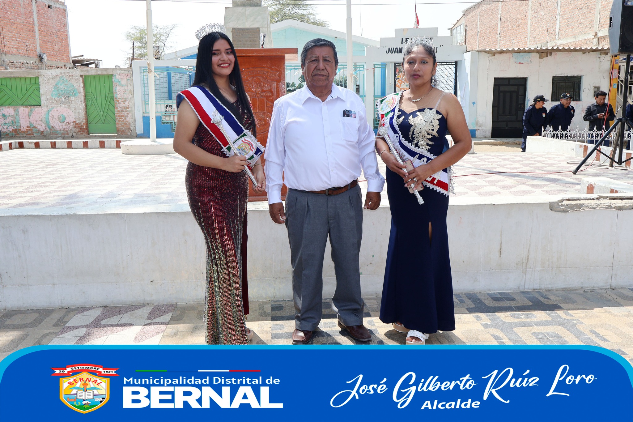 ¡Bernal brillo con nuevas reinas ❗ 👑✨