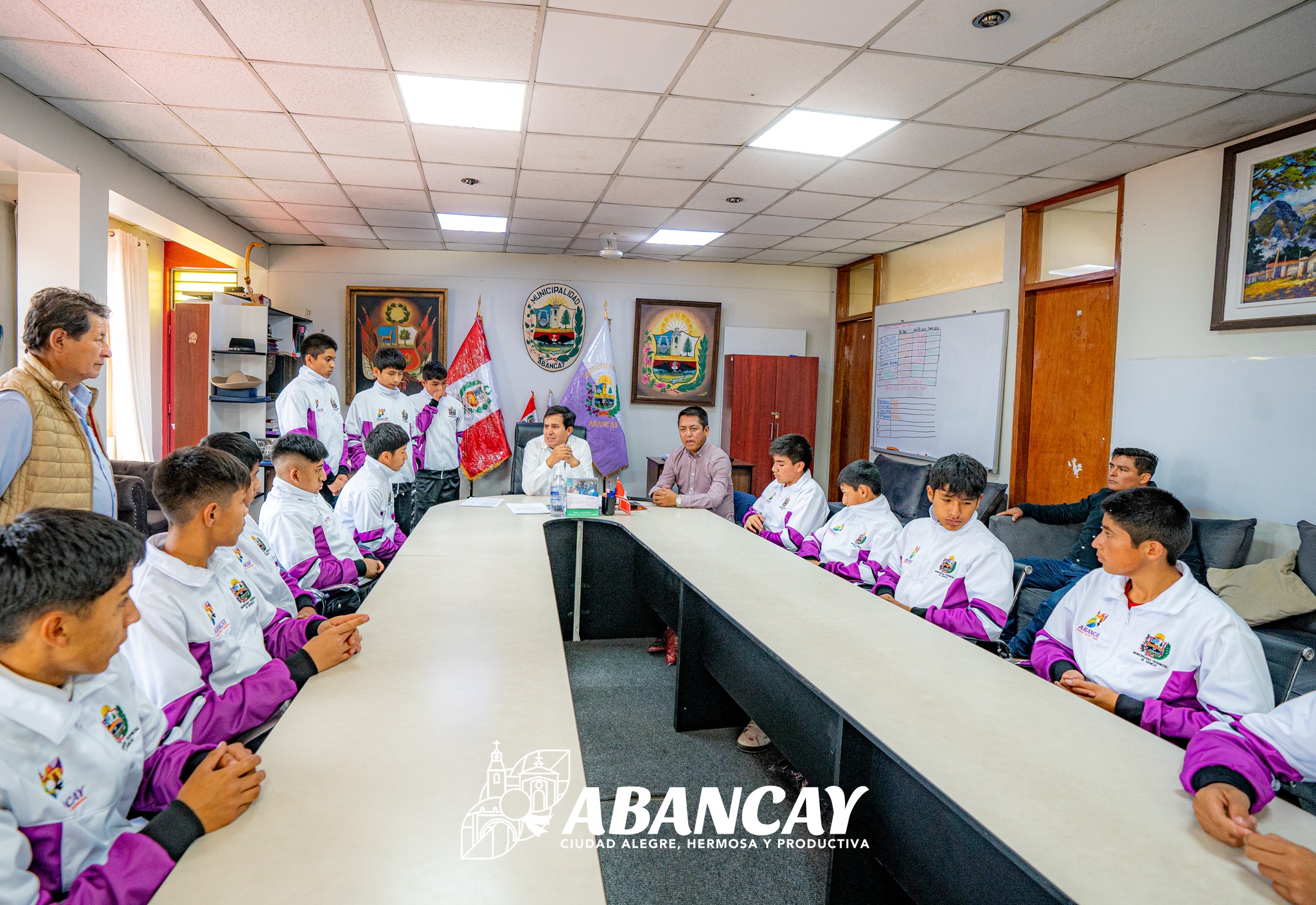 💯📢MPA: Apoya A Las Delegaciones Que Nos Representarán En Los Juegos Escolares Macrorregionales En Cusco.