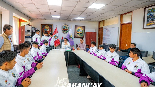 💯📢MPA: Apoya A Las Delegaciones Que Nos Representarán En Los Juegos Escolares Macrorregionales En Cusco.