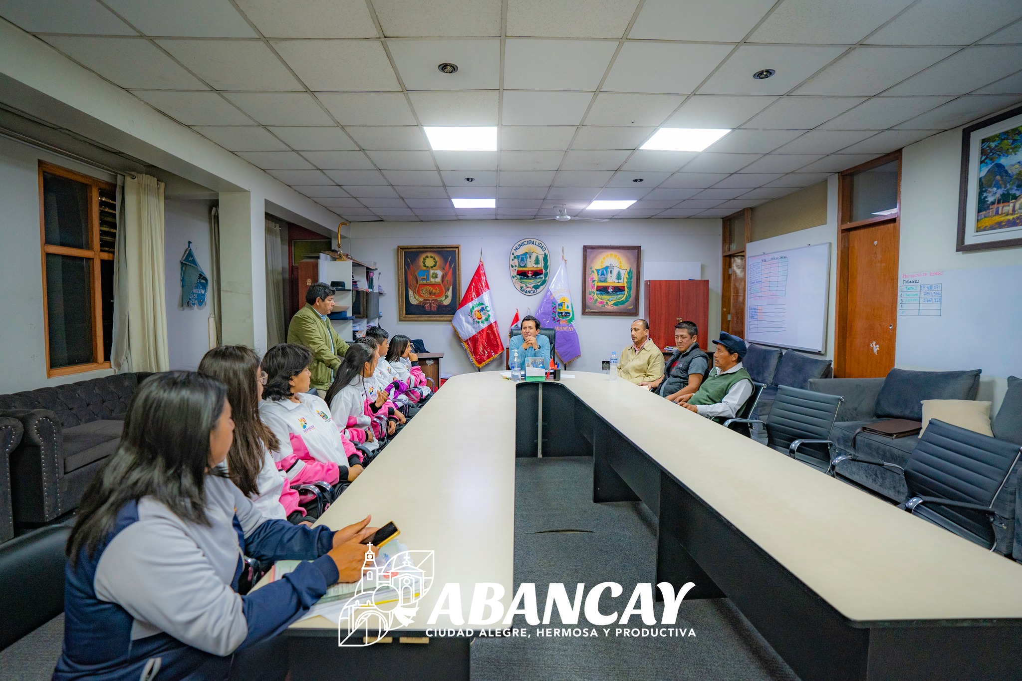 Municipalidad De Abancay Mantiene Su Compromiso Apoyando A Jóvenes Deportistas Rumbo A Los Juegos Escolares Deportivos Y Paradeportivos Macrorregionales – Cusco 2024