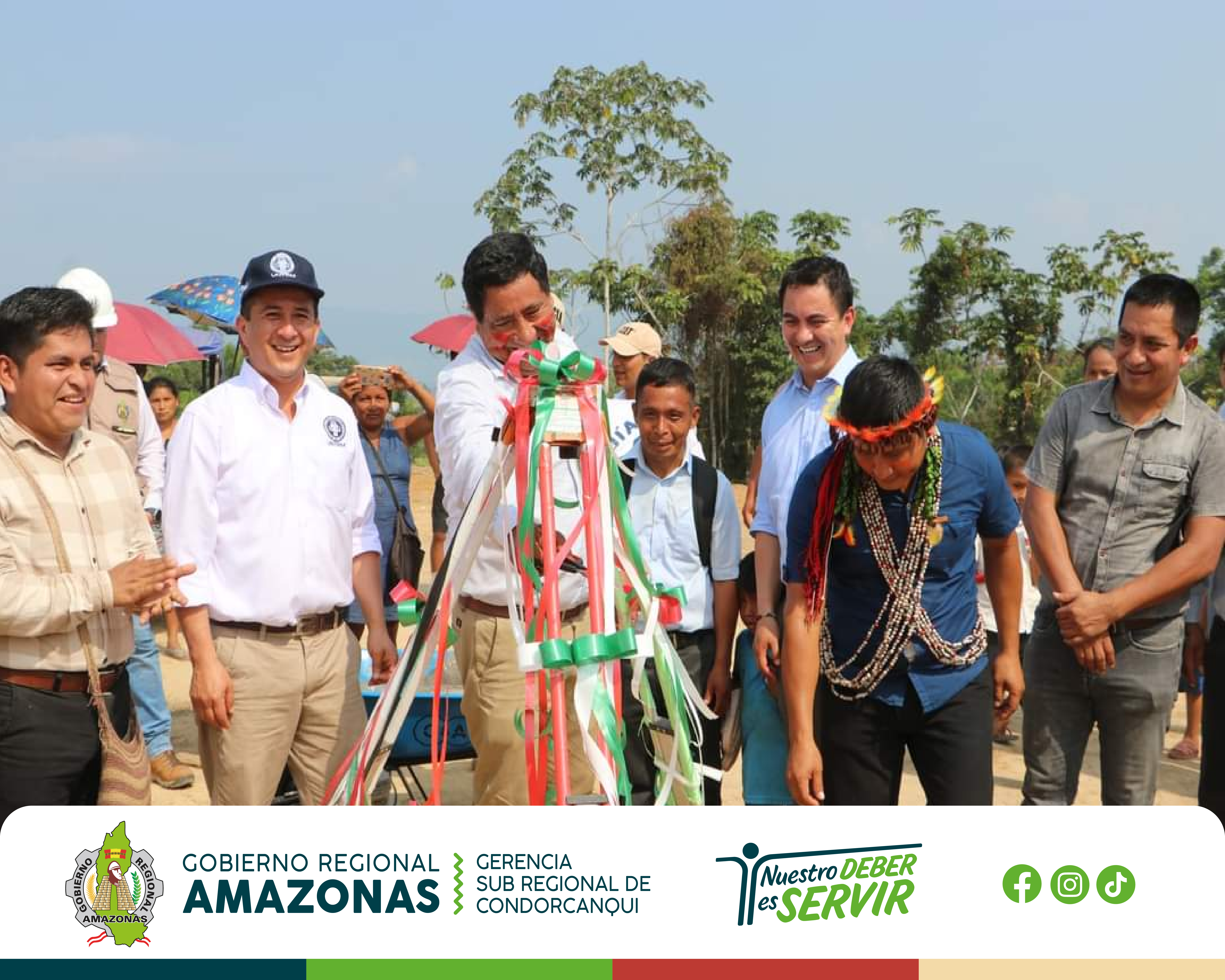 Gobernador Gilmer Horna coloca la primera piedra de la nueva sede de la UNTRM en Condorcanqui, con una inversión de más de 35 millones de soles para fomentar la educación superior.3