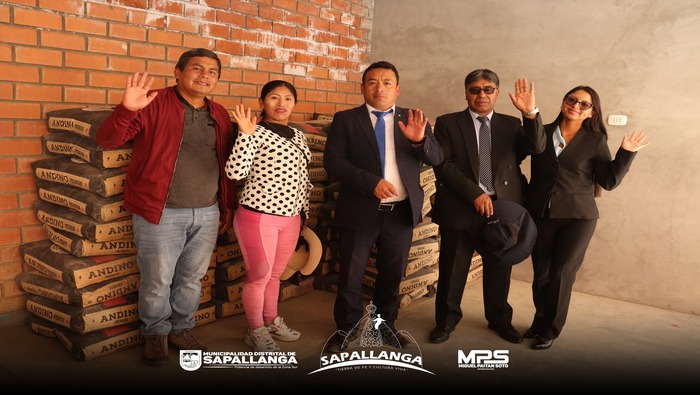 Apoyo coyuntural de 100 bolsas de cemento a la I.E. 30028 - Cocharcas