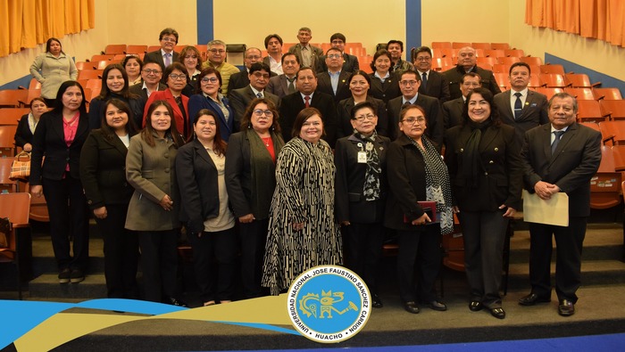La Escuela Profesional de Administración de la Facultad de Ciencias Empresariales de la UNJFSC presentó su renovado plan curricular, diseñado para la modalidad presencial y a distancia.