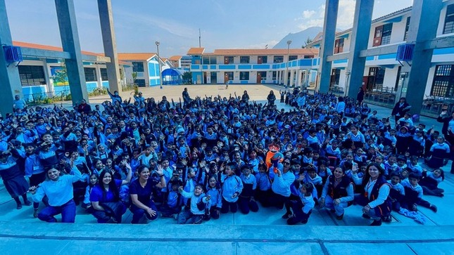 Más de 100 alumnos del colegio la libertad de Huaraz participaron de talleres lúdicos impulsados por la DRTC