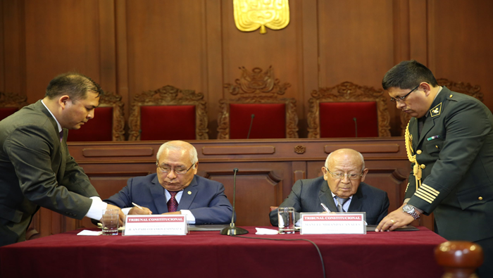 Tribunal Constitucional y Fuero Militar suscribieron convenio