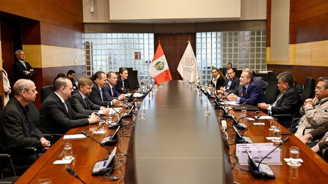 Canciller Schialer sostuvo reunión con delegación de empresarios alemanes que promueve inversiones en el Perú
