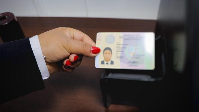 Con nuevas impresoras entrega de licencia de conducir en 30 minutos