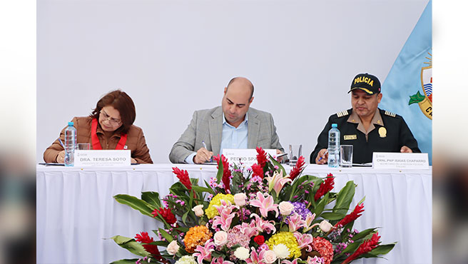 Autoridades firmaron acuerdo para implementar el botón de pánico en los serenazgos del Callao