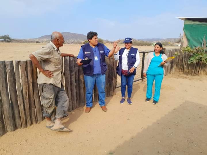 Foto Trabajando juntos por la salud SIS y municipalidad de Canoas de Punta Sal