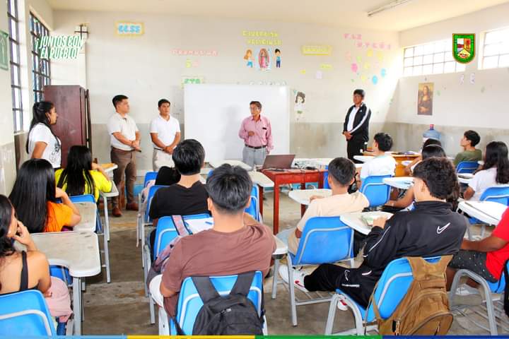 Foto Municipalidad de Canoas apertura primera academia municipal "Mentes Brillantes"
