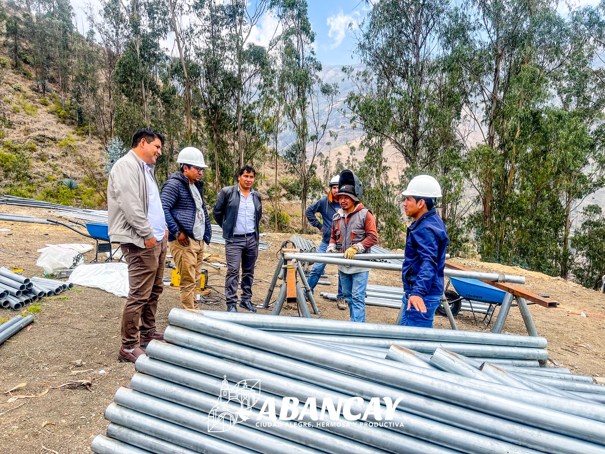 💯📢PROCOMPITE 2024: Construcción De Invernaderos Impulsa La Producción De Fresas En Atumpata Alta.