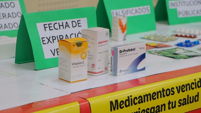 Lanzan campaña contra venta ilegal y falsificación de medicamentos 