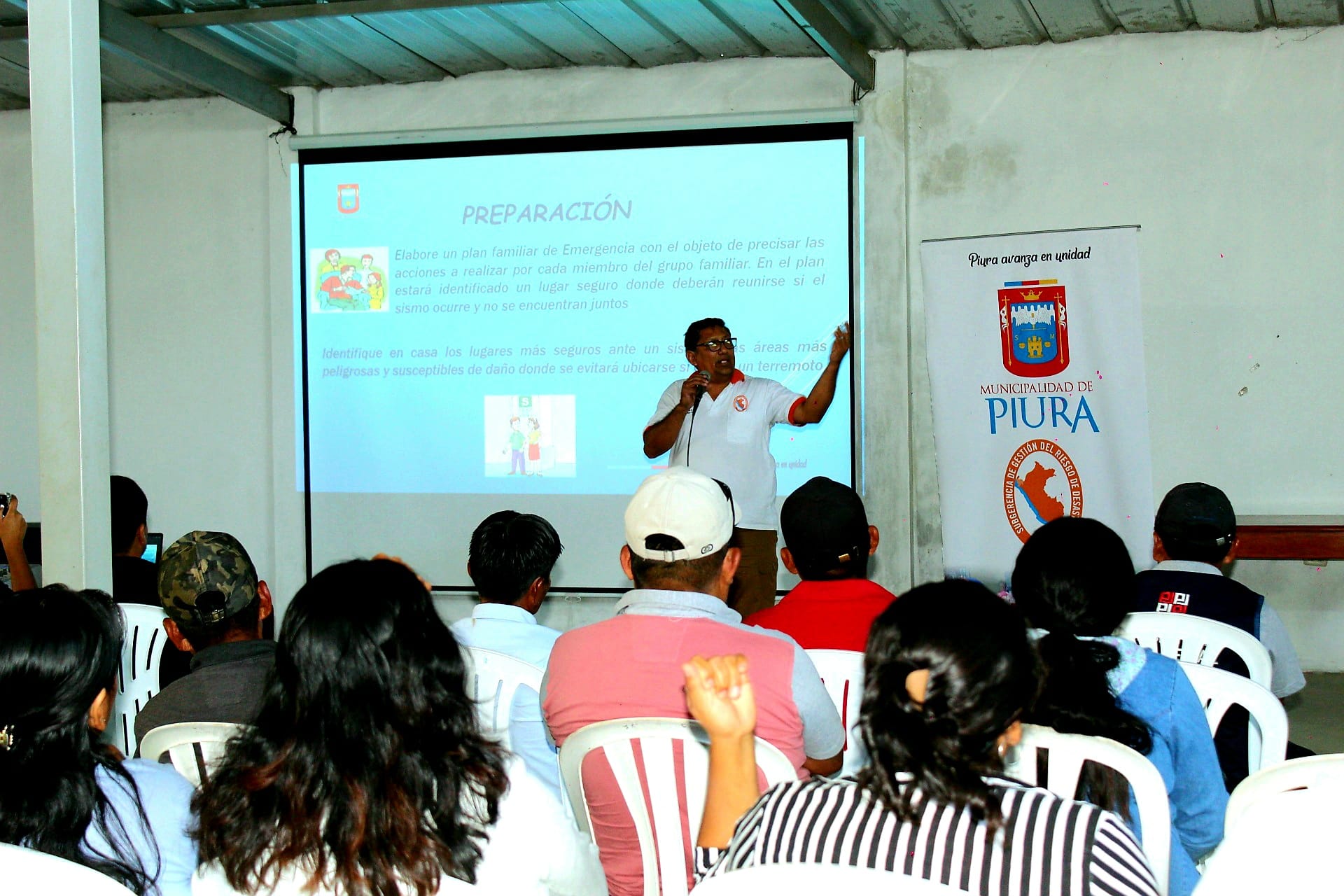 Taller de capacitación de COPROSEC a Juntas Vecinales y Autoridades Locales