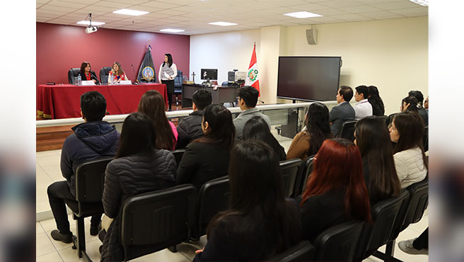 Secigristas de la Corte del Callao participaron en la conferencia sobre Acceso a la justicia de personas vulnerables