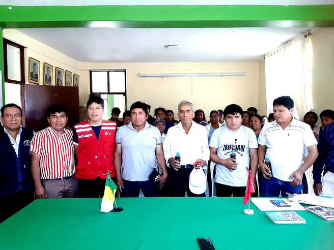Reunión masiva con usuarios del Programa Contigo