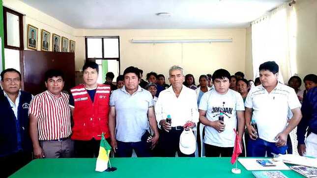 Reunión masiva con usuarios del Programa Contigo
