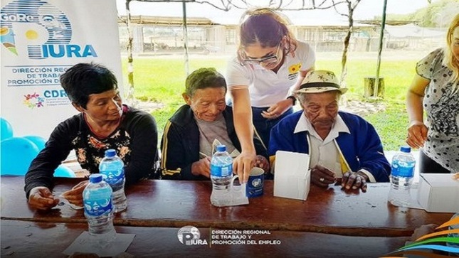 brindó una tarde llena de juegos y diversión a los adultos mayores del AA.HH Micaela Bastidas. Asimismo a través del CDRPETI, se les dio una charla de sensibilización respecto al trabajo forzoso, ya que ellos son parte de nuestra población vulnerable.