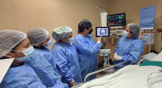 EsSalud pone en funcionamiento una UCI Neurocrítica con equipos de última tecnología en La Libertad