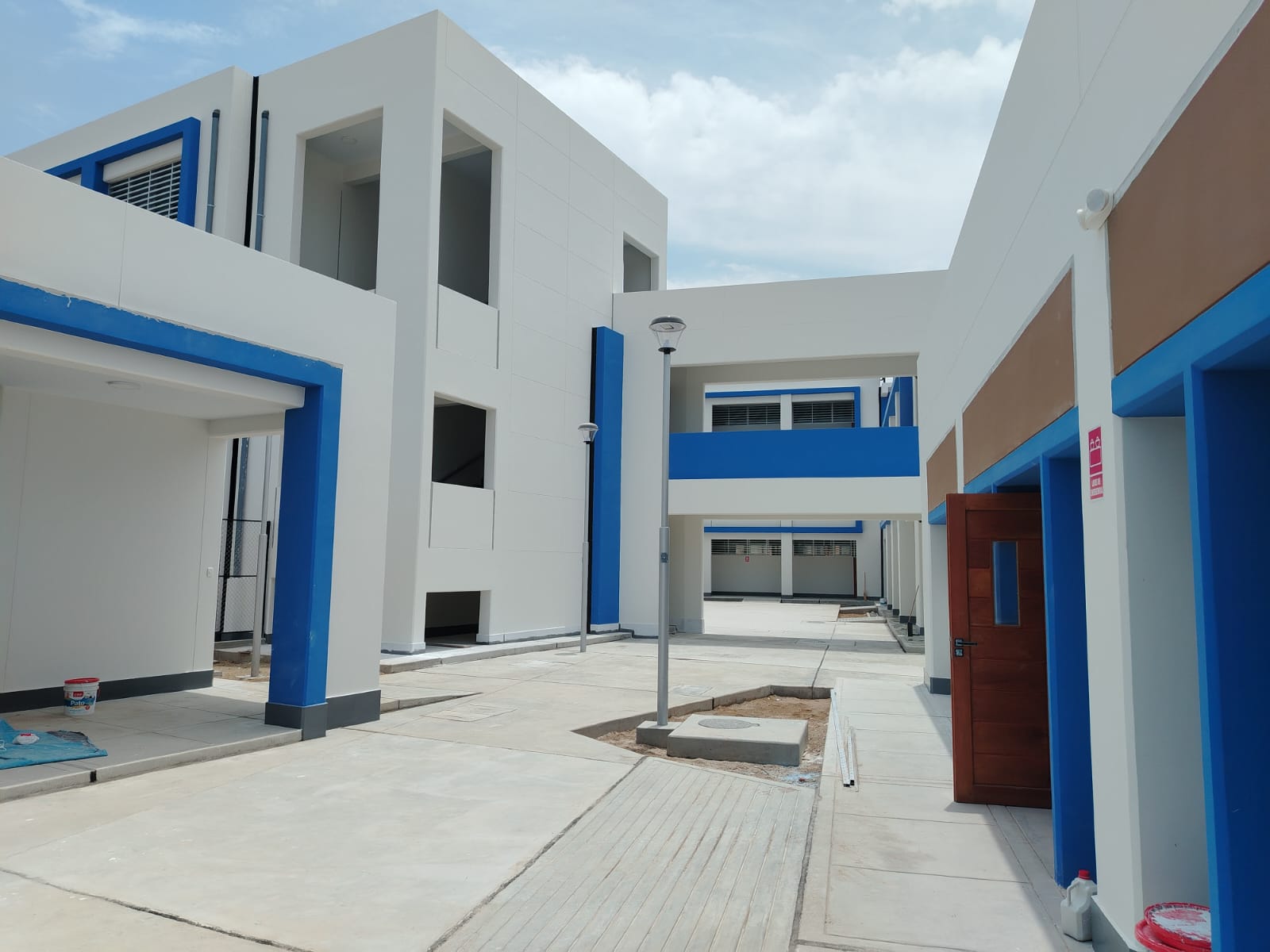 Cuatro meses antes de lo previsto GORE culmina construcción de colegio Selmira de Varona en la Urb. Piura