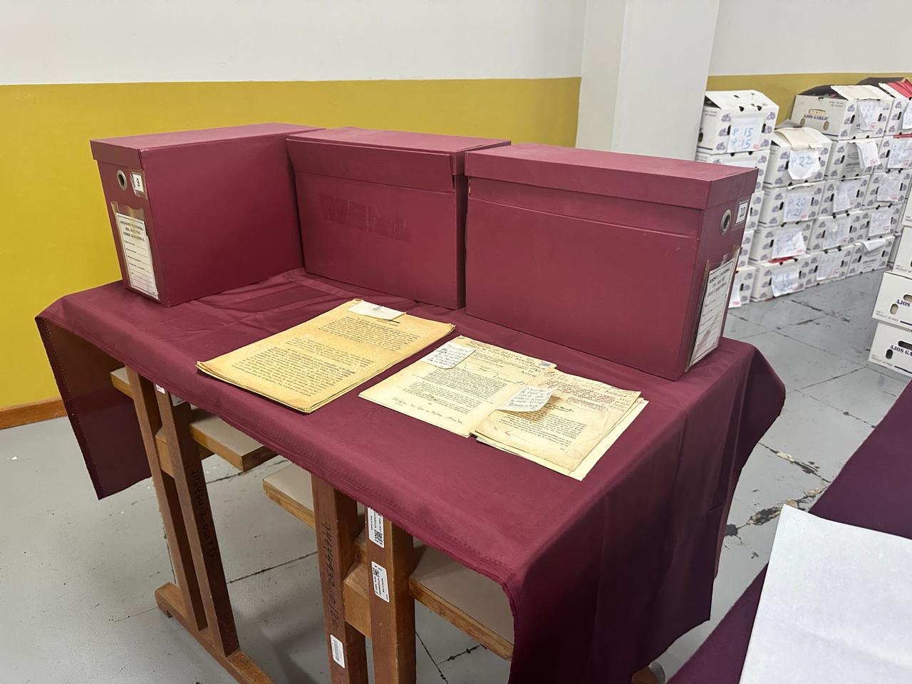 GRT impulsa digitalización de la Biblioteca de Jorge Basadre 