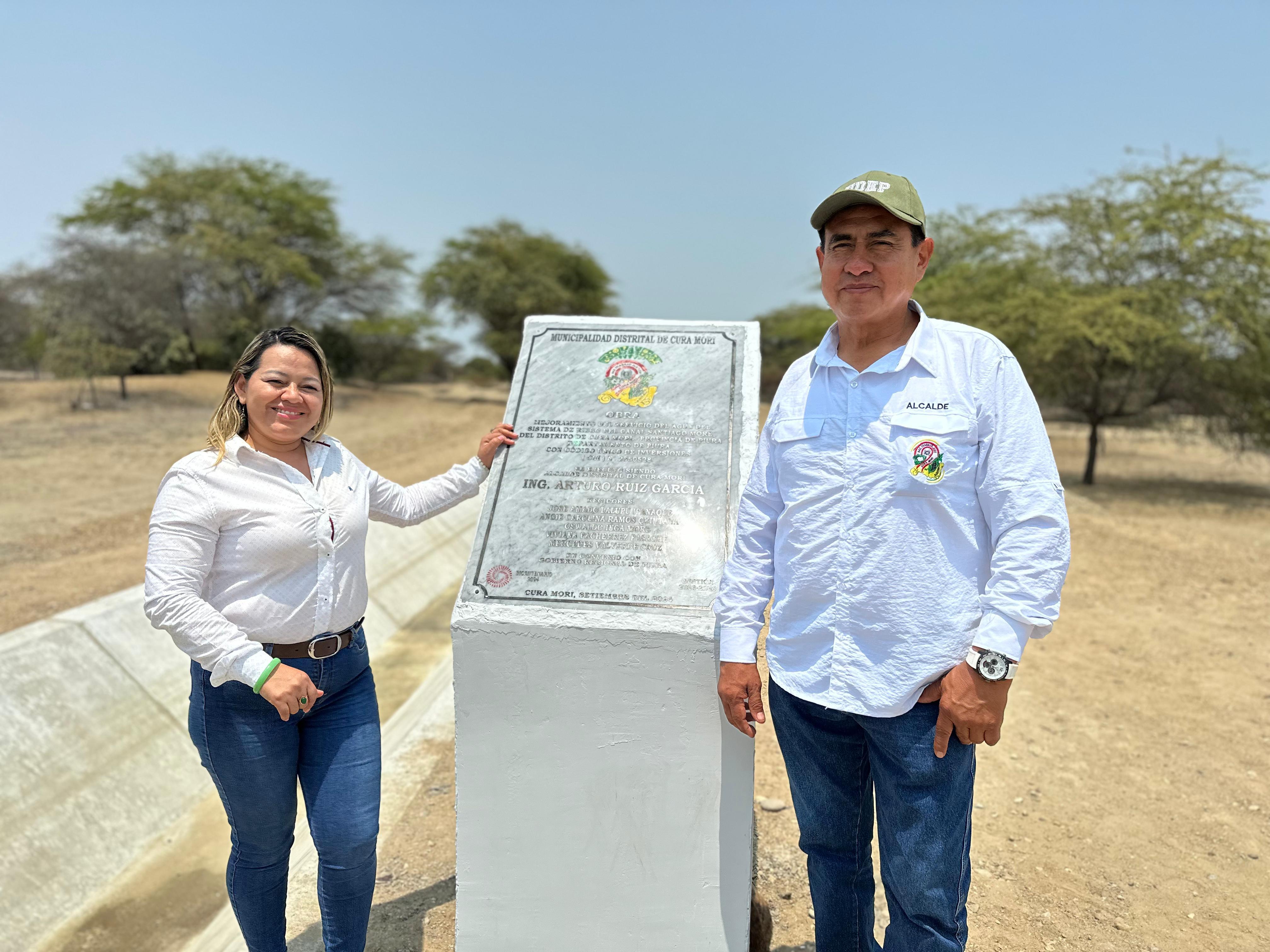 Vicegobernadora regional inaugura canal Santiago More que beneficiará a 500 familias de Cura Mori