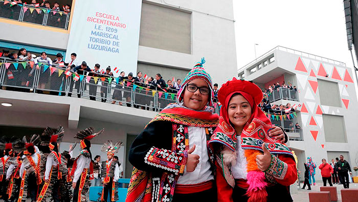Nueva institución educativa atenderá a más de 1300 estudiantes de nivel primaria y secundaria.