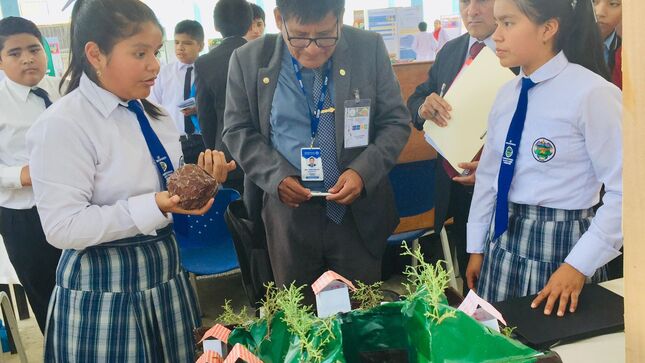 Alumnos de 25 colegios participan en Feria escolar nacional de ciencia y tecnología ‘Eureka 2024’