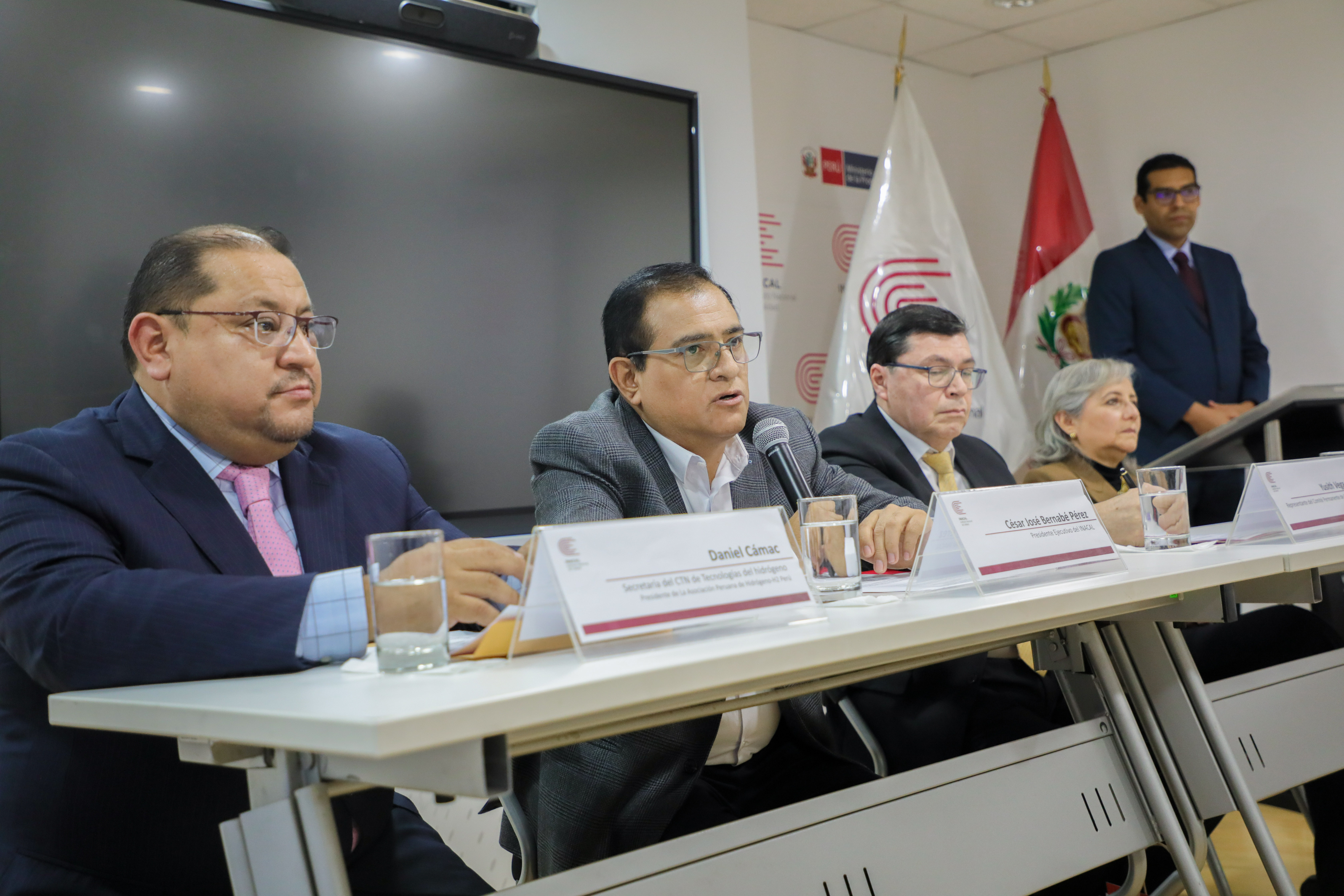 Inacal instala Comité Técnico de Normalización de Tecnologías del Hidrógeno