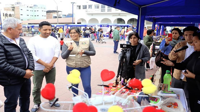 Alcalde Fernando Cárdenas incentiva el cuidado del medio ambiente con el "Reciclatón 2024"