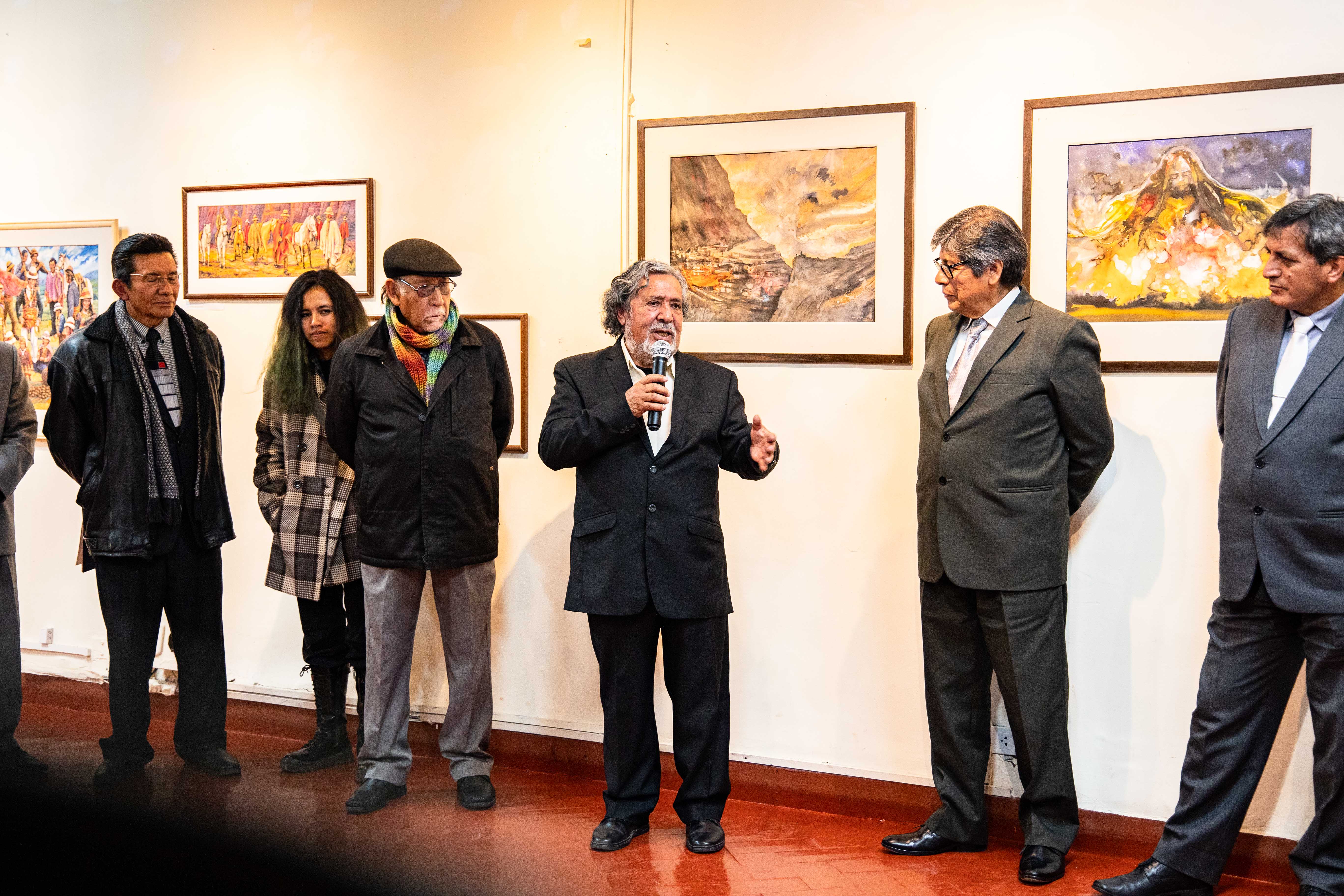 Manuel Gibaja haciendo uso de la palabra durante la inauguración