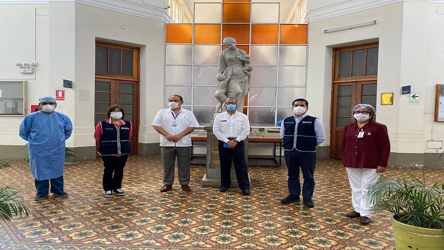 Ministro Zamora supervisó Maternidad de Lima y Hospital de Ate para mostrar apoyo al personal de salud