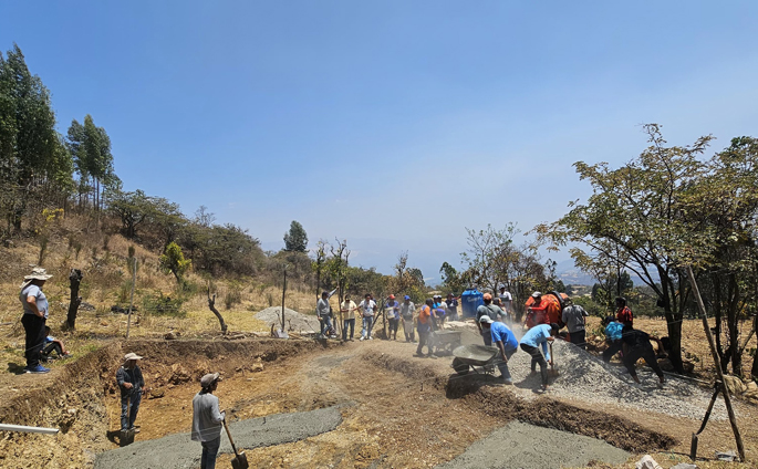 ¡Alcalde Juan Pérez campos impulsa construcción del reservorio de agua potable en Huayllabamba!