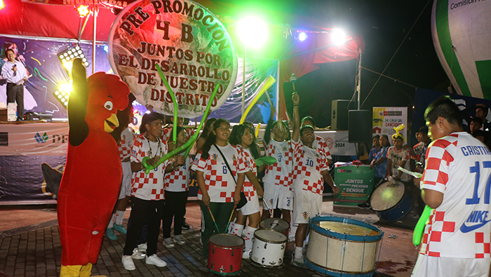 PUNO FESTIVAL ESCOLAR