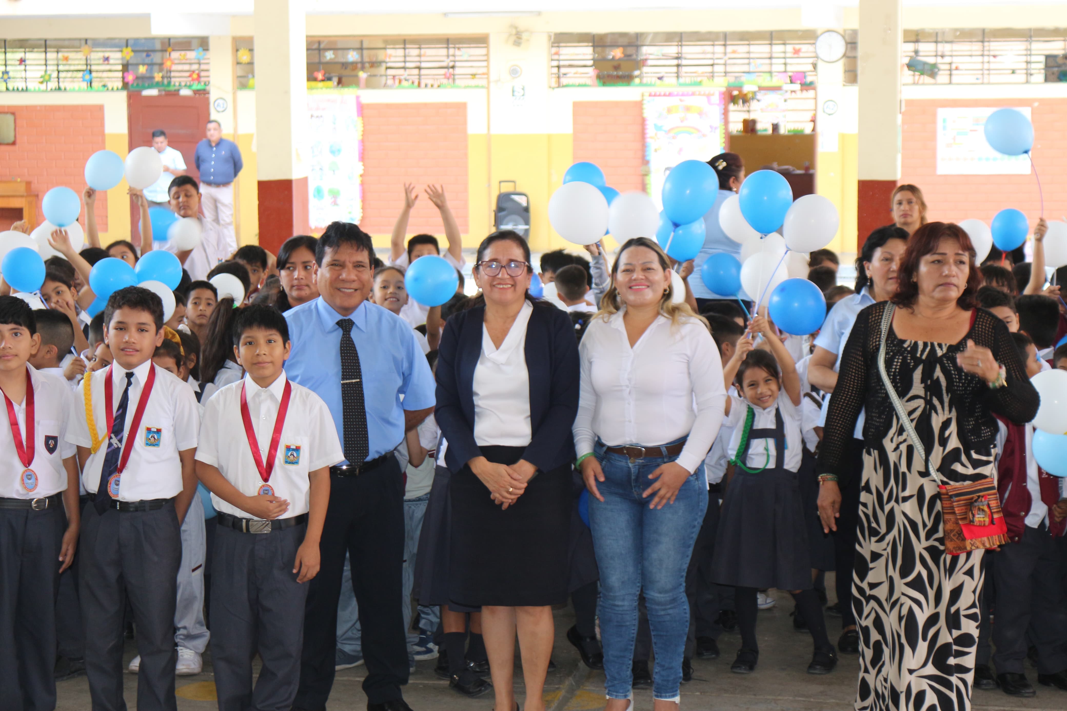 Mil 500 escolares beneficiados con entrega de mobiliario en 34 colegios de la provincia de Sullana