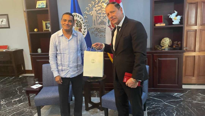 Embajador peruano Jorge Rosado presenta cartas credenciales y reafirma los lazos de amistad con Belice