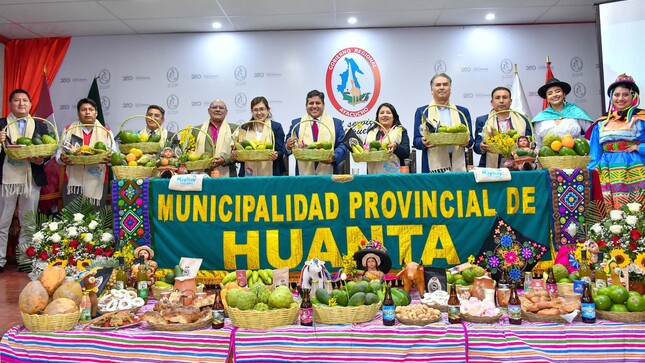 GORE Ayacucho presente en lanzamiento oficial de la Feria de Maynay