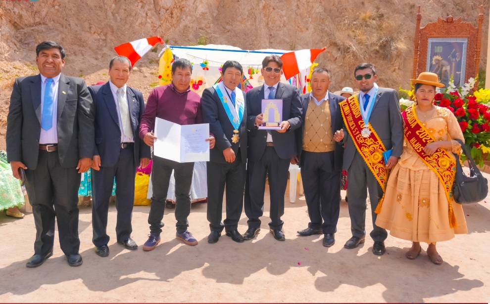 Municipalidad Provincial de Puno saluda al barrio Señor Huanca por celebrarse su XXXIV Aniversario